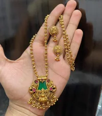 Chain pendant set view 10